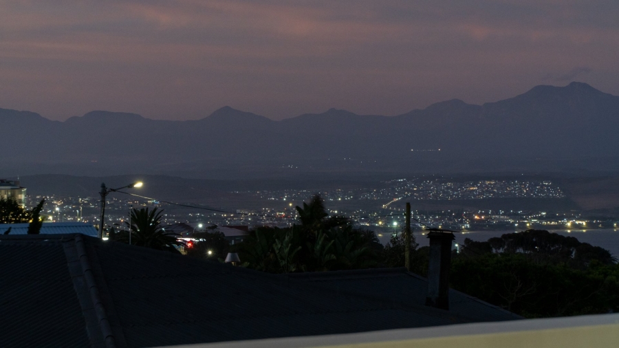 To Let 3 Bedroom Property for Rent in Linkside Western Cape